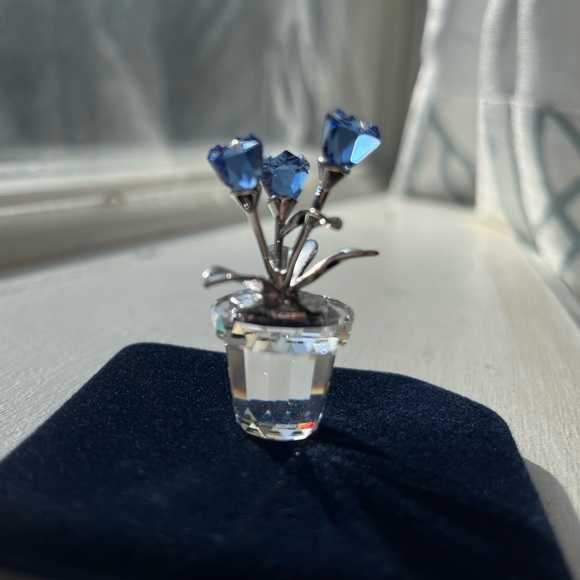 Swarovski crystal forget me not flower in pot